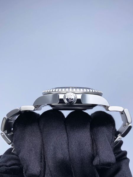 Rolex Sea-Dweller 126600